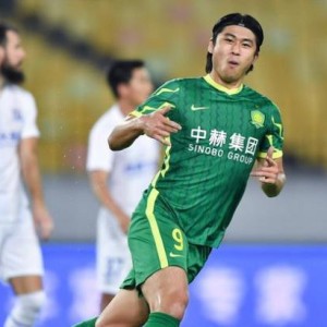 有他国安总能逢凶化吉 张玉宁两战扮演救命先生